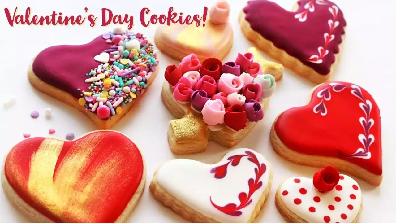 Valentines Cookies Decorated Ideas