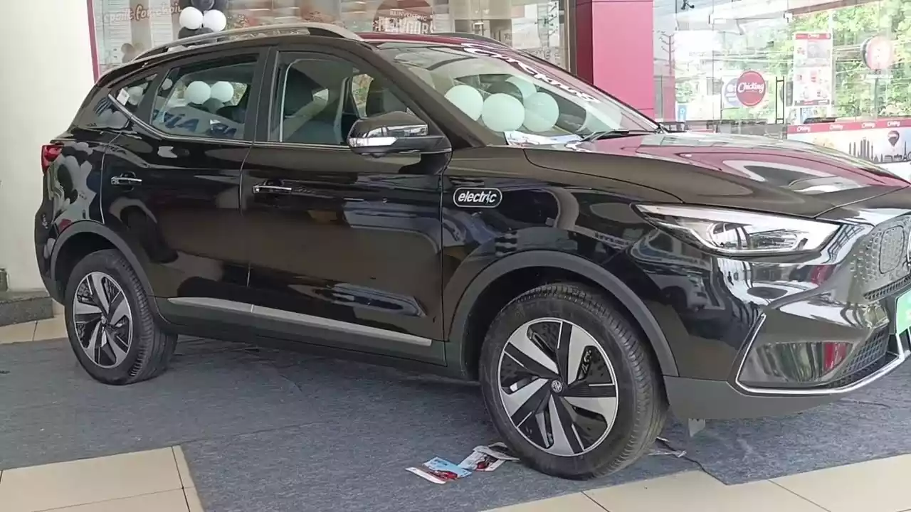 MG ZS EV Tata Mahindra