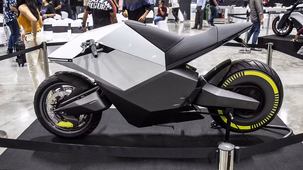 Ola Diamondhead Electric Bike with ADAS